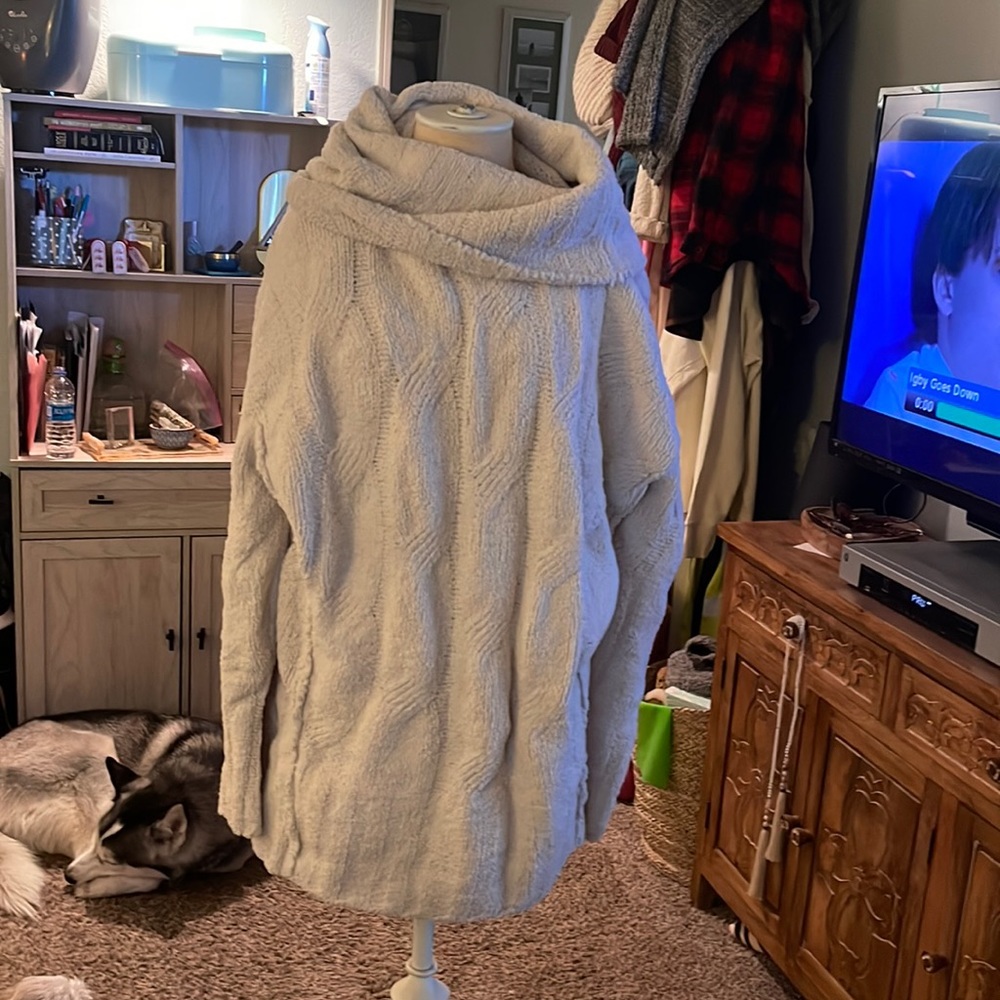 Cream cable knit sweater